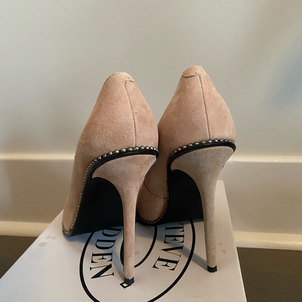 Steve Madden - Stellar Blush Suede Heels - Picture 4 of 7